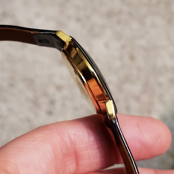 18K Gold Plated Diamond Watch Vintage Le Chateau - Picture 9 of 12